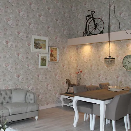 Apartment Landrust